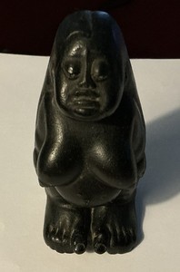 Hawaiian Small 	NUI NUI ALOHA  Figurine made From Lava By Colo Joe W