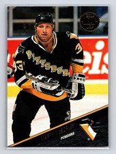 1993-94 Leaf #352 Marty McSorley Pittsburgh Penguins Hockey Card