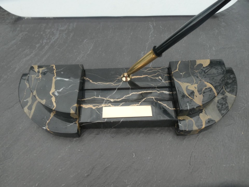A Sheaffer mid-century desk set with a 14k gold nib fountain pen on a faux marble base — the kind of executive desk flex that screams 1960s Mad Men office.