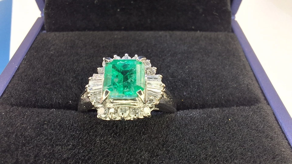 Ring 1.46ct Smaragd & Diamant Platin mit Deutschem Gutachten Cocktailring - Bild 2 von 4