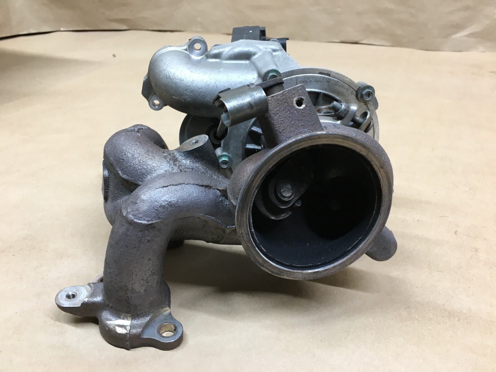 17-20 Maserati Levante Ghibli Quattroporte 3.0L V6 GAS Right turbocharger OEM