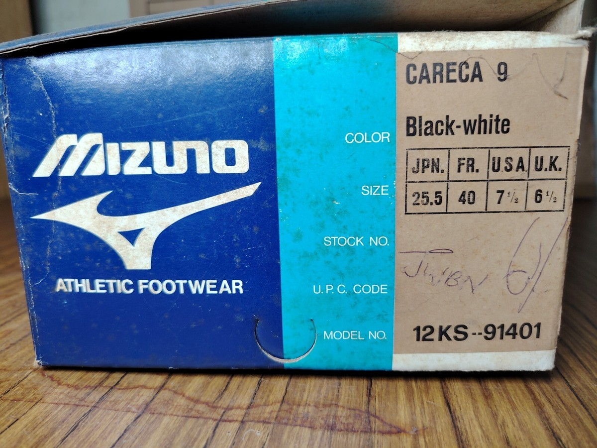 NEW IN BOX MIZUNO CARECA soccer boots vintage and rare boots 1990s