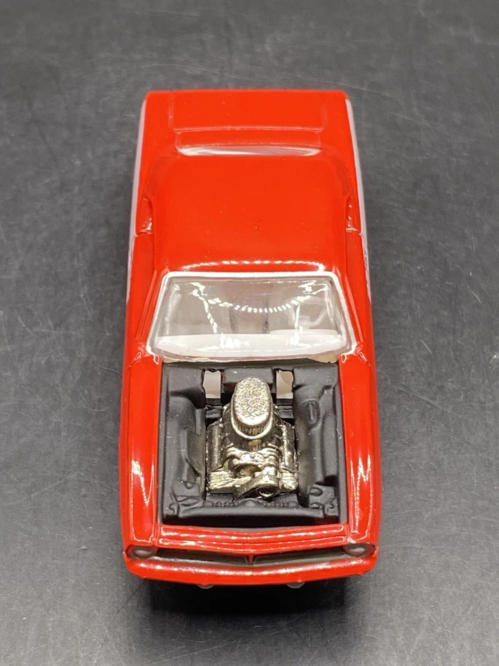 COCHE DE JUGUETE COLECCIONABLE JOHNNY LIGHTNING 70 ROJO PLYMOUTH HEMI BARRACUDA Foto 3 de 4