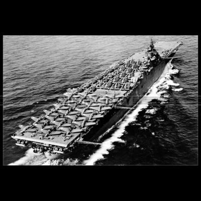 Photo B.004191 USS ESSEX CV-9 AIRCRAFT CARRIER 1943 SBD DAUNTLESS F6F HELLCAT