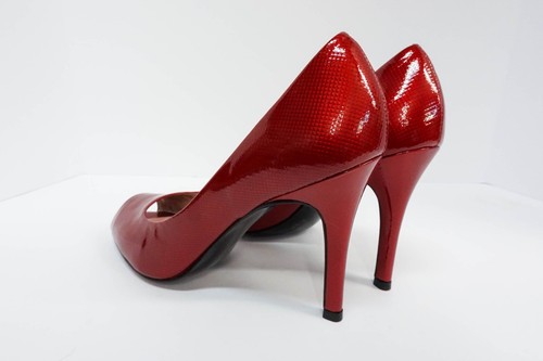 Gianni Bini Cherry Red Open Toe Stiletto Heels Peep Toe  SIZE 8.5M - Picture 9 of 14