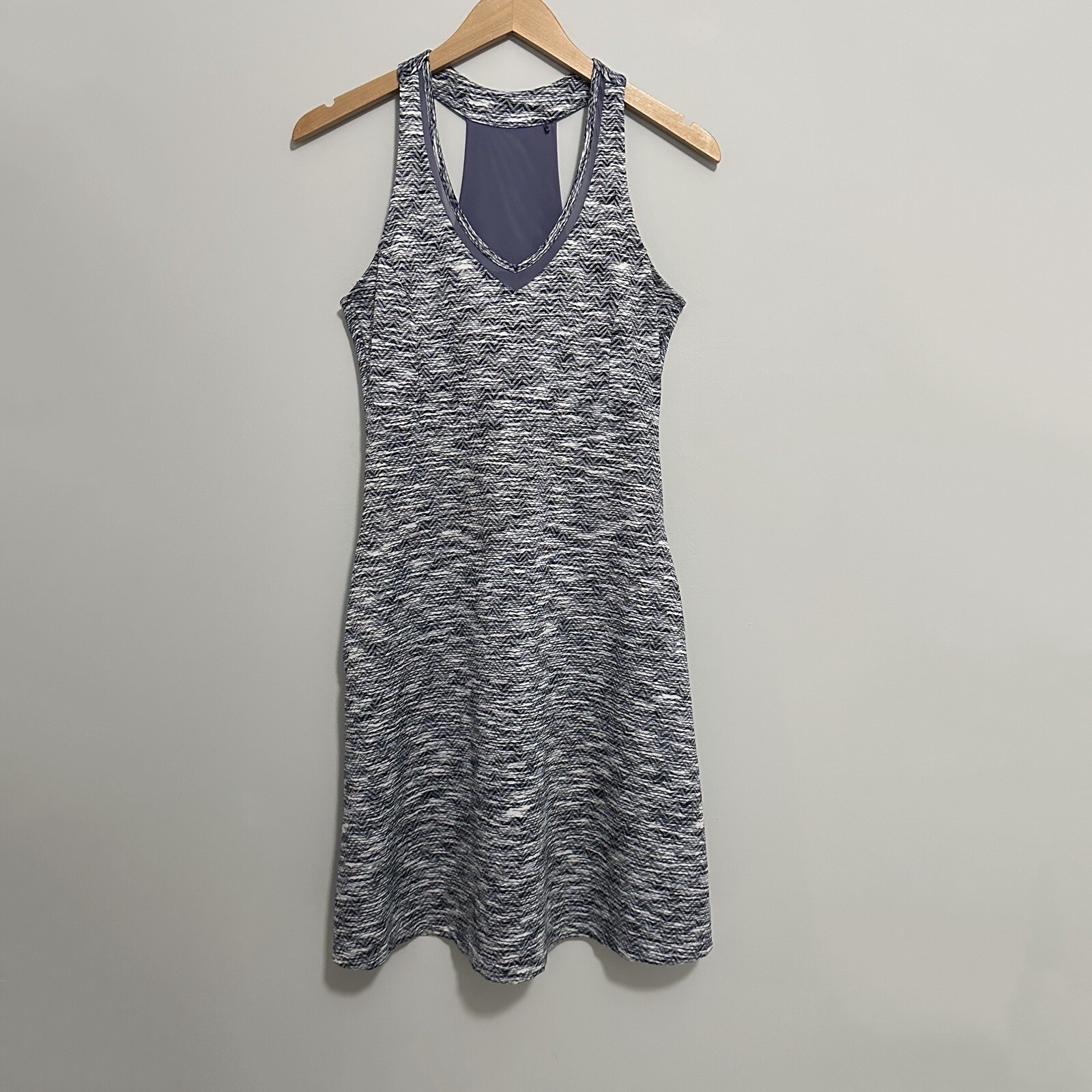 MPG Mondetta Performance Athletic Dress Women's Size Small Tennis Golf Stripes