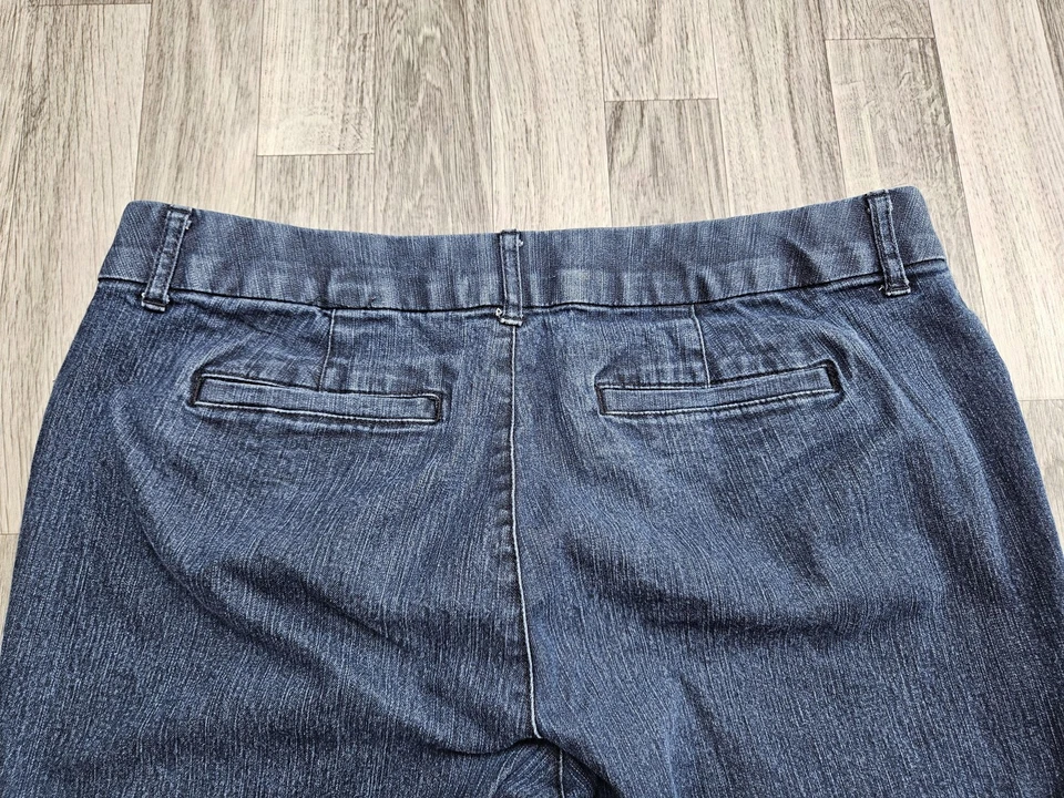 Bermudas vaqueras St Johns Bay para mujer 12 azules tiro medio Foto 3 de 4