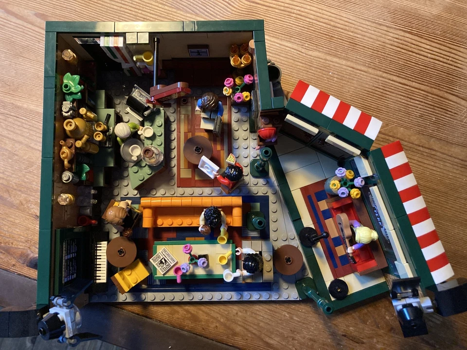 LEGO Ideas 21319 Central Perk, Foto 3 von 4