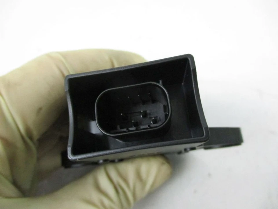 Sensor Rate Sensor Fits for Peugeot 308 Cc 1.6 16V 9664661580 - Imagem 2 de 3