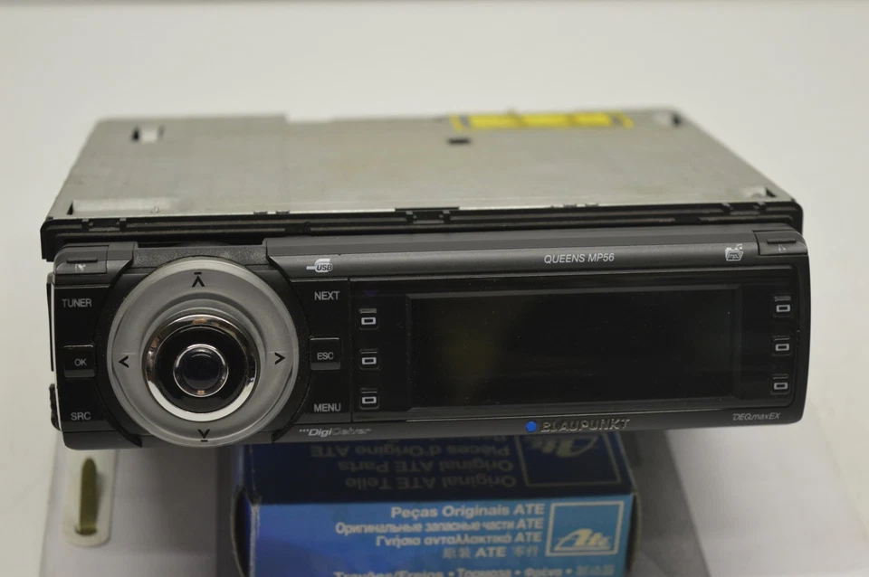 Blaupunkt Queens MP56 CD Radio Autoradio MP3 Farbdisplay Retro Topmodel - Bild 3 von 3