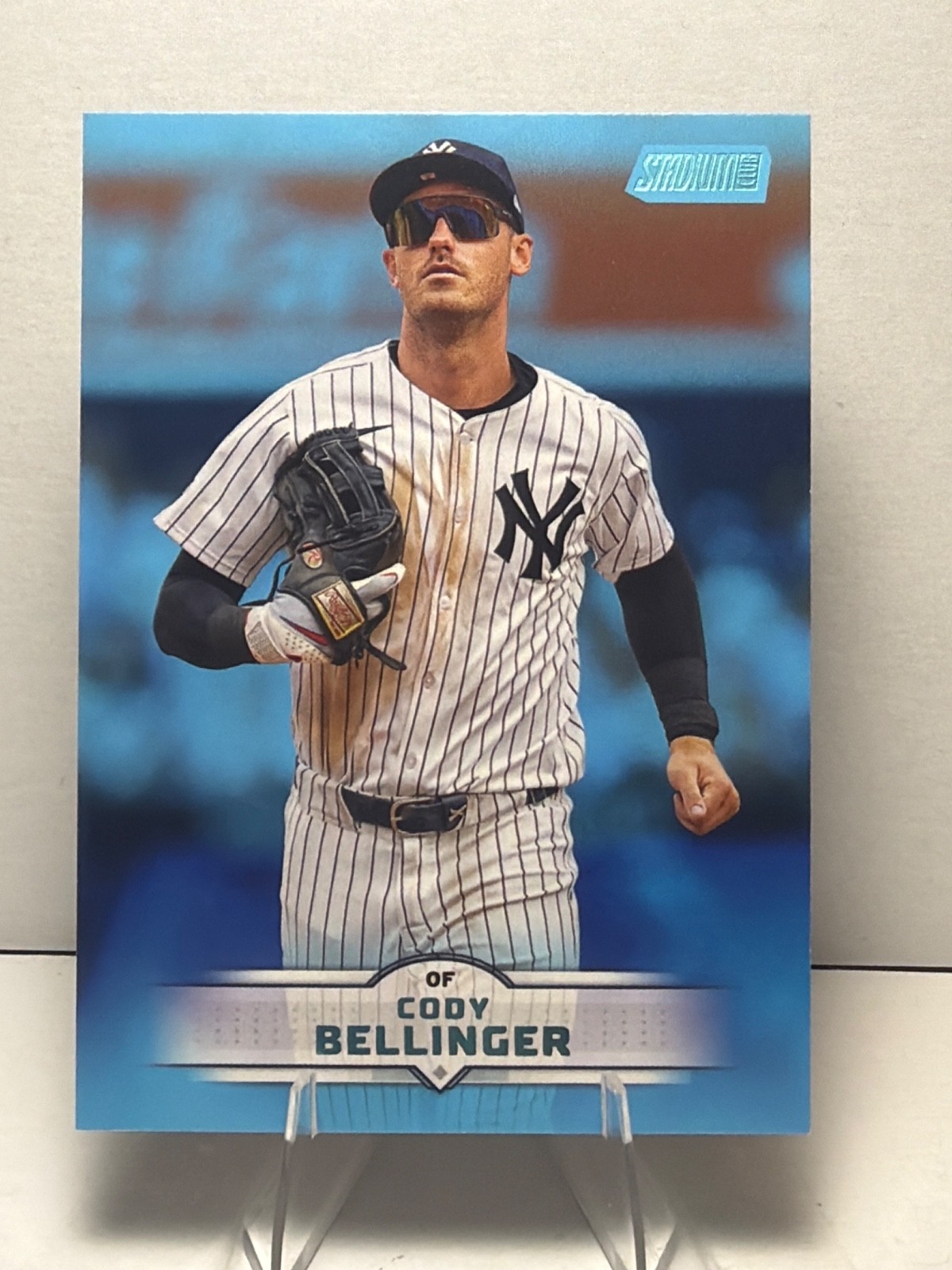 2025 Topps Stadium Club - Cody Bellinger #111 Light Blue Foil