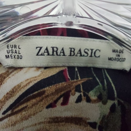 Blusa Zara Básica Cuello en V Tropical Manga Larga Otoño Colores Loro Talla L - Imagen 7 de 7