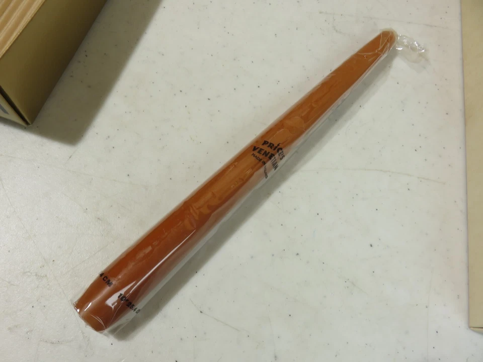 复古 12x 10 英寸 Price's Venetian Russet 蜡烛约 7 小时 燃烧时间 — 第 4/4 张图片