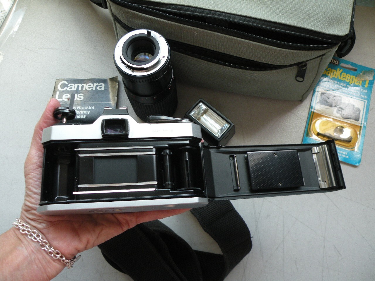 Pentax Asahi K1000 35mm SLR Camera Kit w/ JC Penney Lens Made in Japan