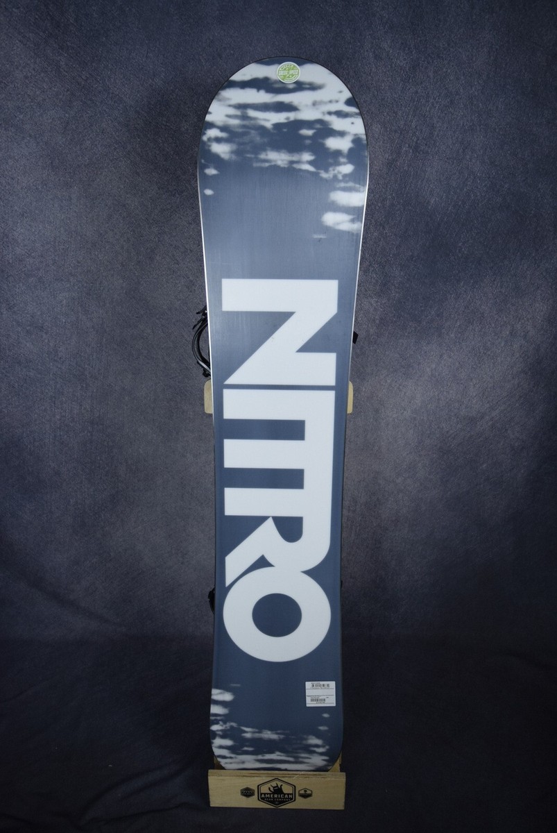NEW NITRO TRANSITION SNOWBOARD SIZE 148 CM WITH NEW PICCO MEDIUM