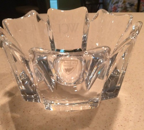 ORREFORS CORONA ETCHED "WCI" CRYSTAL BOWL LARS HELSTEN SWEDEN, SIGNED - Picture 2 of 3