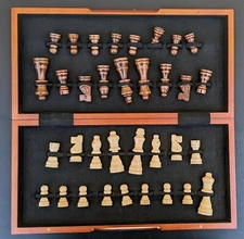 FanVince Wooden Folding Chess Set NEW in box with Extra Queen