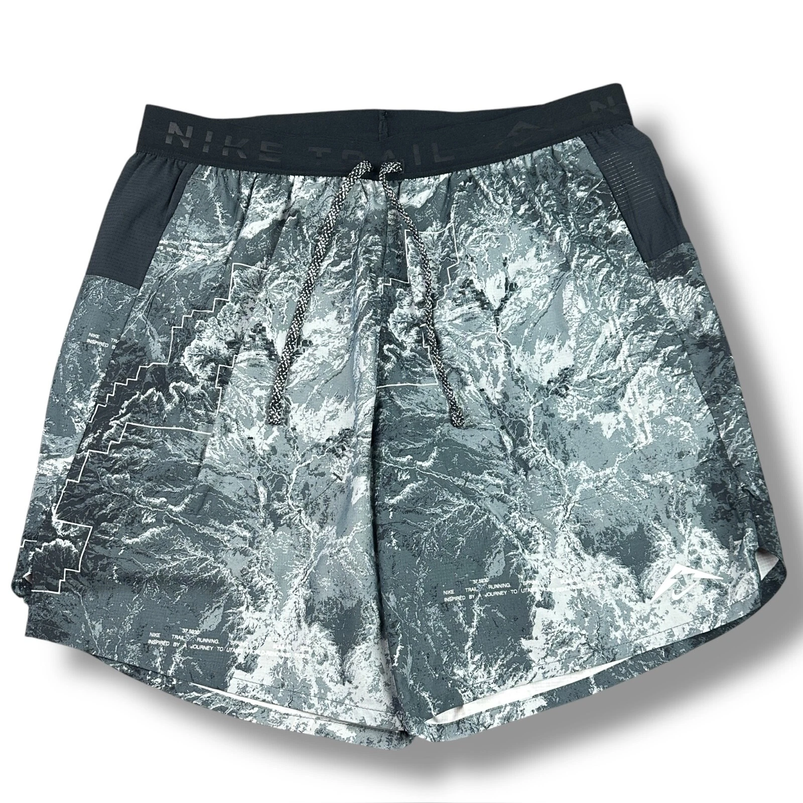 Nike Men's Stride 7" Trail Running Shorts Sz S Multicolor FN3314-060
Opens in a new window or tab
