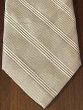 Perry Ellis Portfolio Hand Made 100% Silk Men’s Neck Tie Made In China