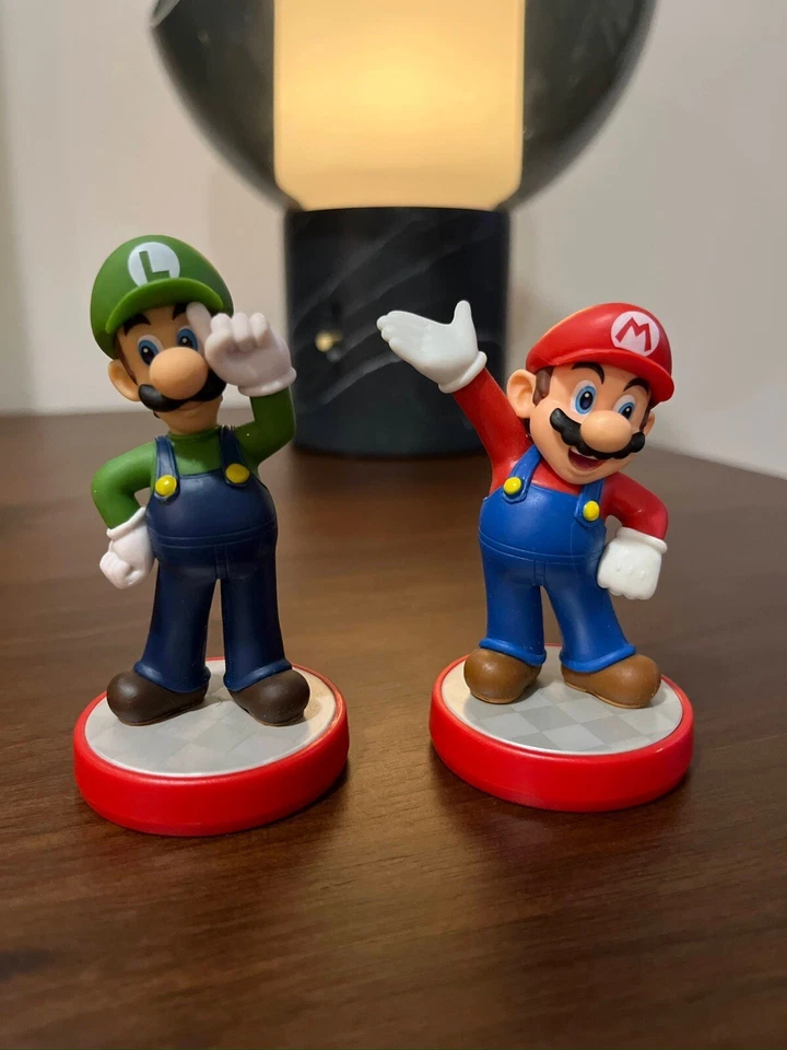 Juego de mini figuras Nintendo Amiibo Mario Foto 2 de 4