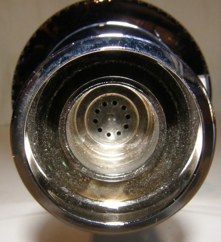 Peerless Slimline Chrome Water Filtration System for Showerhead A112.18.1M 2.5G - Picture 5 of 6