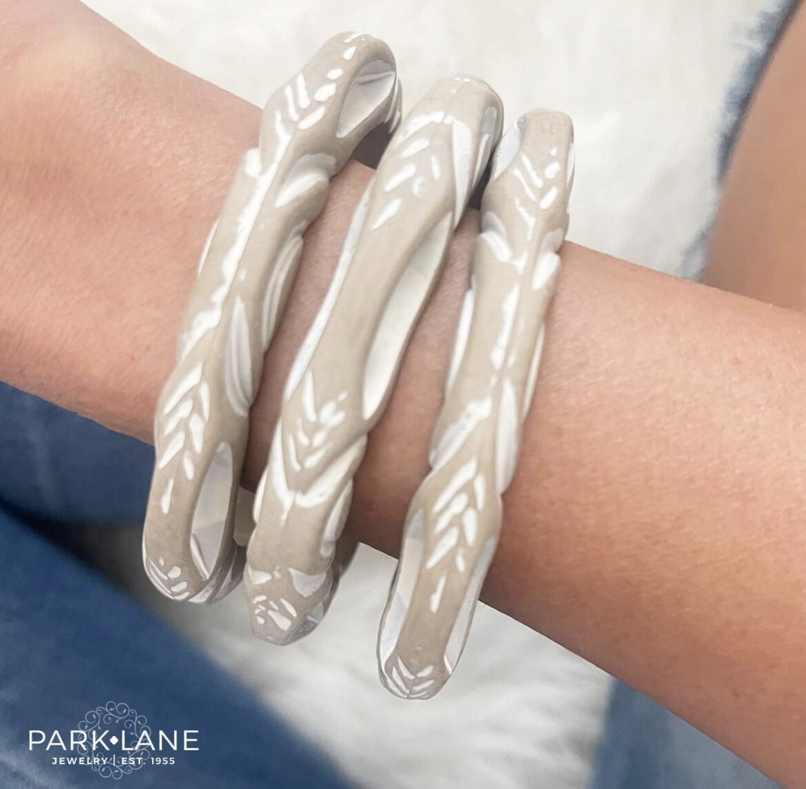 Park Lane Seascape Taupe Wood Bangle bracelet New!! SOLD Out  display picture 2