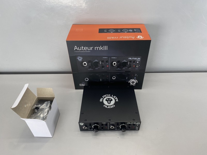 Black Lion Audio Auteur mkIII 2-Channel Mic Preamp and DI- Black