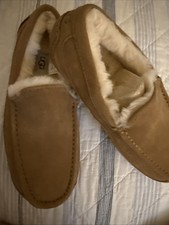 UGG Mens Ascot Slipper Chestnut 1101110-CHE Authentic New In Box SZ 8