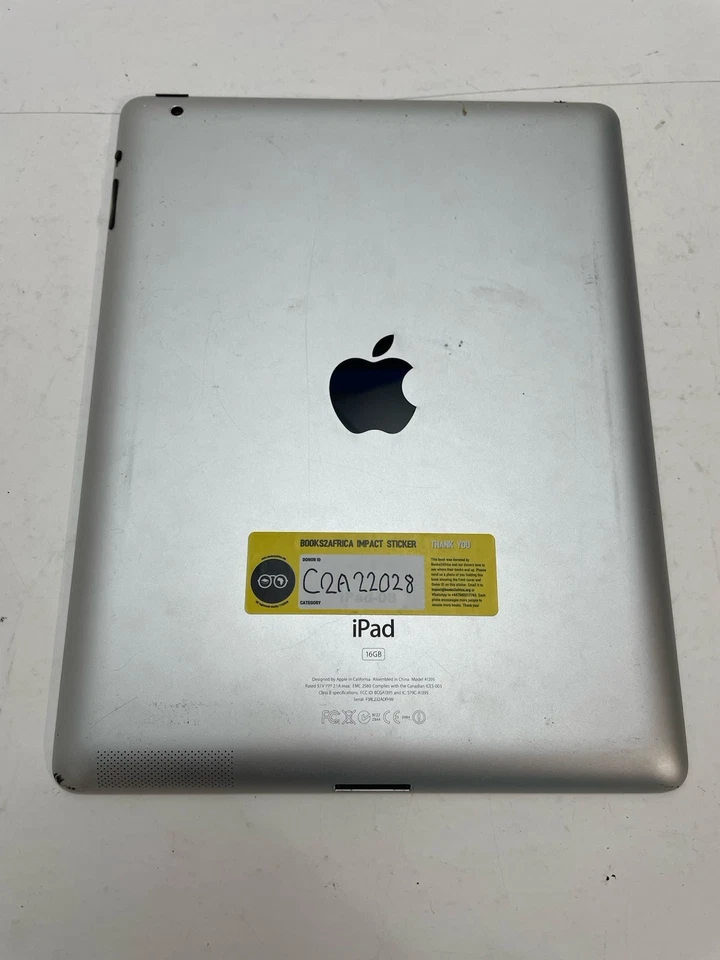 iPad 2 A1395 Black - 16GB - Wifi  - Network Unlocked - Image 2 of 4