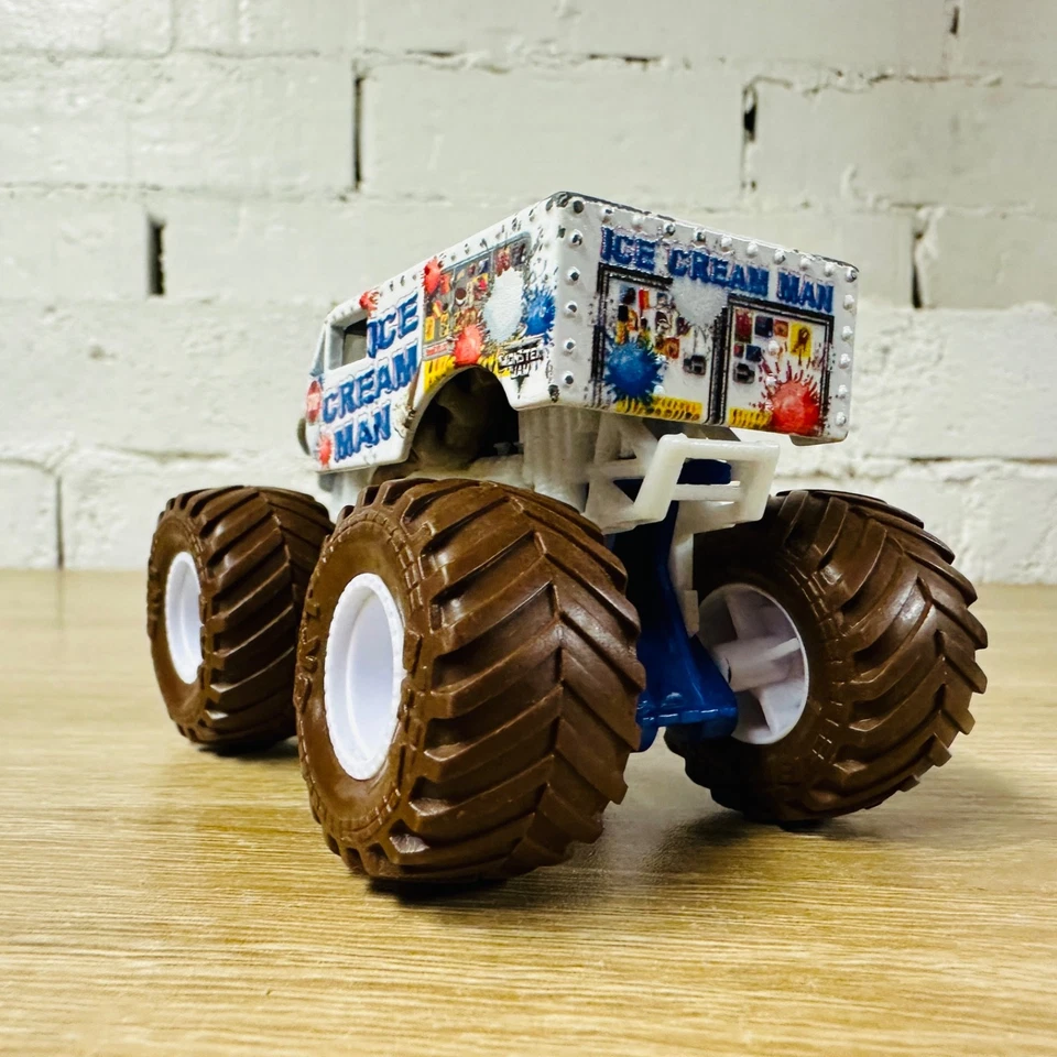 Ice Cream Man Van Muddy Wheels Monster Mania Truck Jam 1:64 Diecast - image 4 of 4