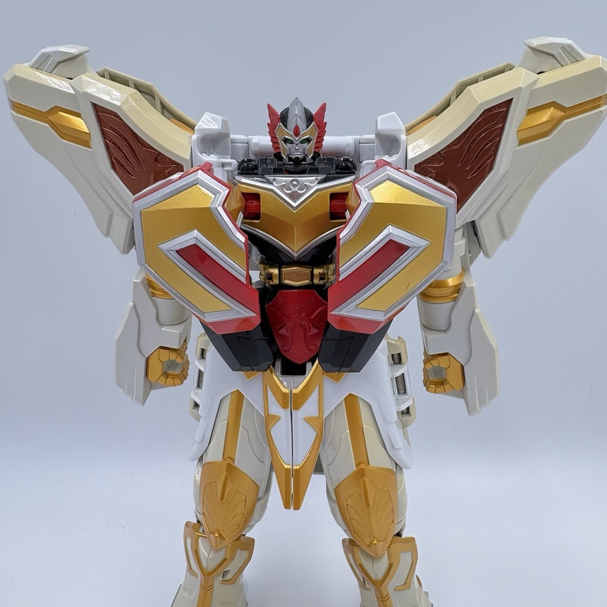 Power Rangers Mystic Force DX Saint Kaiser Megazord Bandai
