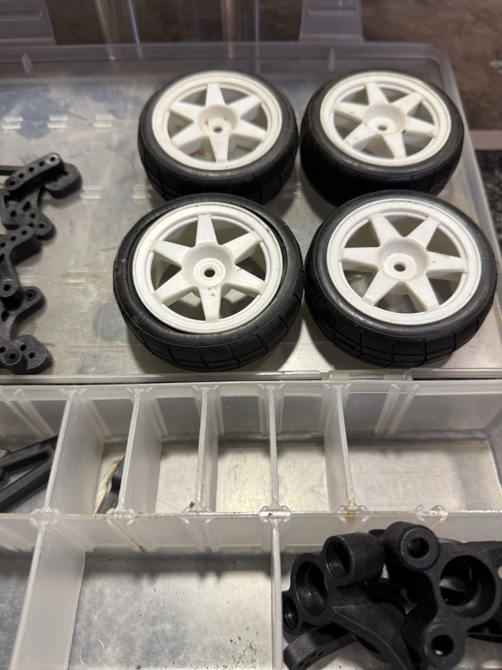 Винтажный полный привод Mugen Seiki MTX-2 Touring, ременной привод, с роликом проекта на запчасти! - Изображение 3 из 4