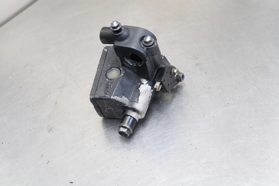 04-09 SUZUKI GS500 GS500F FRONT BRAKE MASTER CYLINDER 59600-0AEA0 59600-45C10 Foto 4 de 4