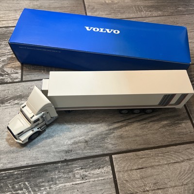 NOS Conrad Volvo NL12 intercooler fridge truck lorry1:50 scale 280850