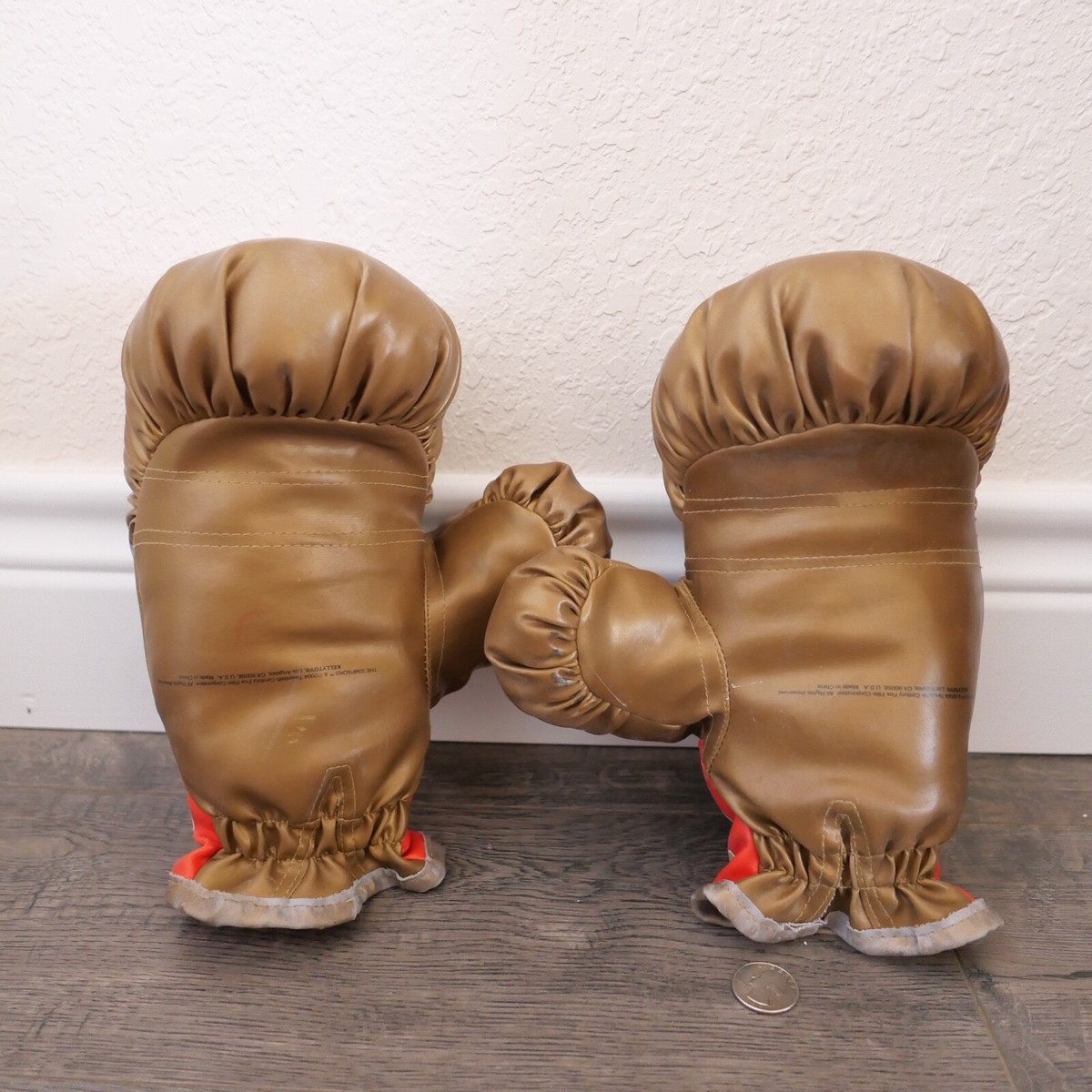 2004 Homer Simpson - The Simpsons Movie - Boxing Gloves