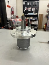 5061095 Genuine OEM FERRIS Spindle Assembly