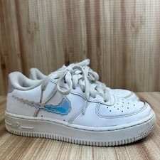 NIKE AIR FORCE 1 LV8 GS 'DIGITAL SWOOSH' Kids Sz. 4 Y White Leather CW1577-100