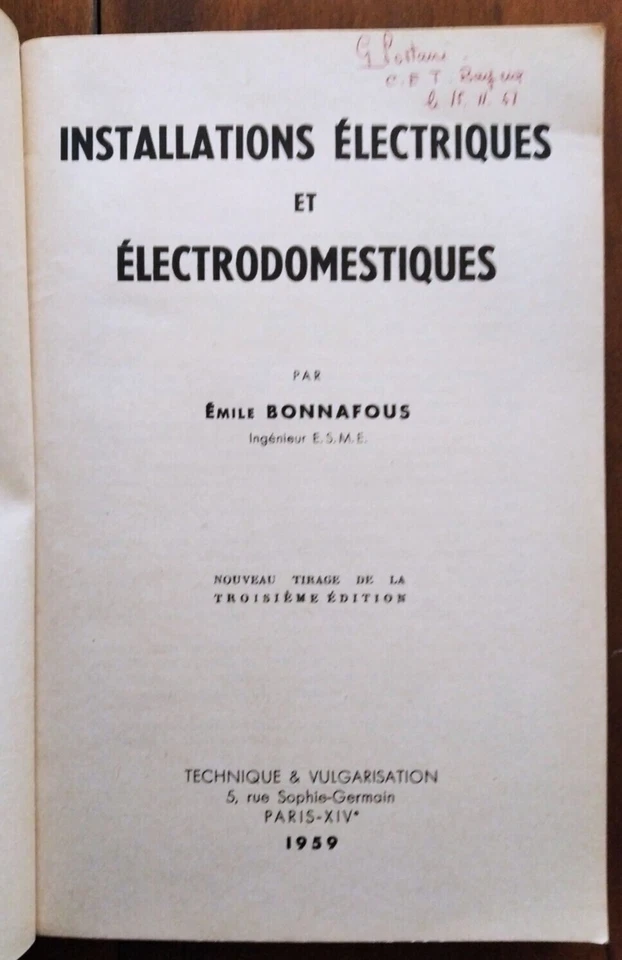 Lot de 3 livres anciens + 5 cahiers d'exercices et de corrigés sur l'ELECTRICITE - Photo 3/4