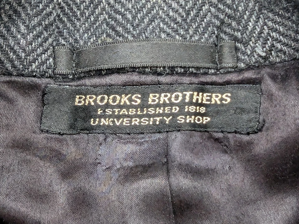 Vintage Brooks Brothers Mens 40L Gray Tweed Herringbone Overcoat Single 1970s - Image 2 of 4