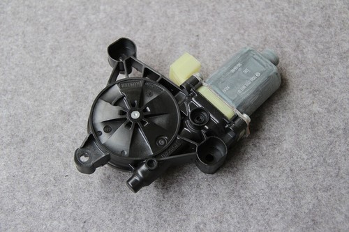 VW Golf 7 Audi Seat Skoda Fensterhebermotor 5Q0959801B vorne Fensterheber A3 8V