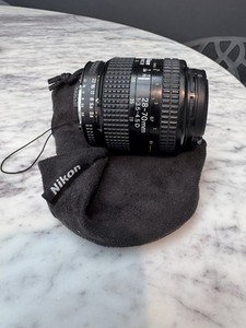 Nikon AF Nikkor 28-70mm f/3.5-4.5D Zoom Lens – Tested Autofocus – Nikon F Mount