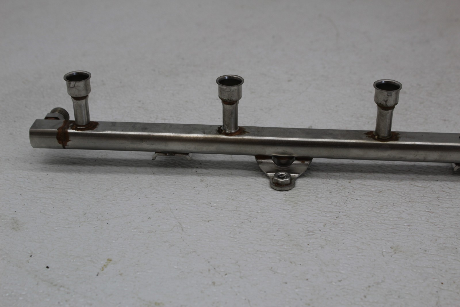 99-01 FERRARI 456 M LEFT SIDE GAS FUEL INJECTOR RAIL