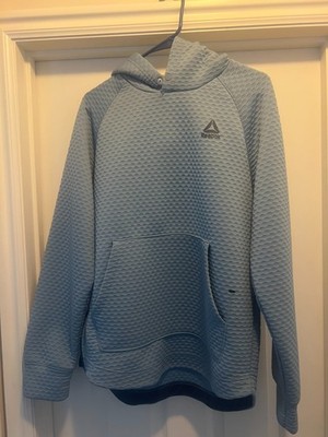 Reebok unisex hoodie in great condition. Comfortable fit, warm material, perfect