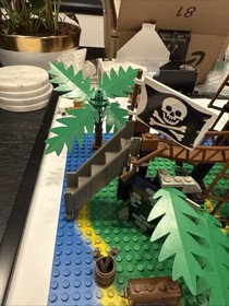 LEGO Pirates: 6270 Forbidden Island - 100% Complete Set w/Instructions 1989