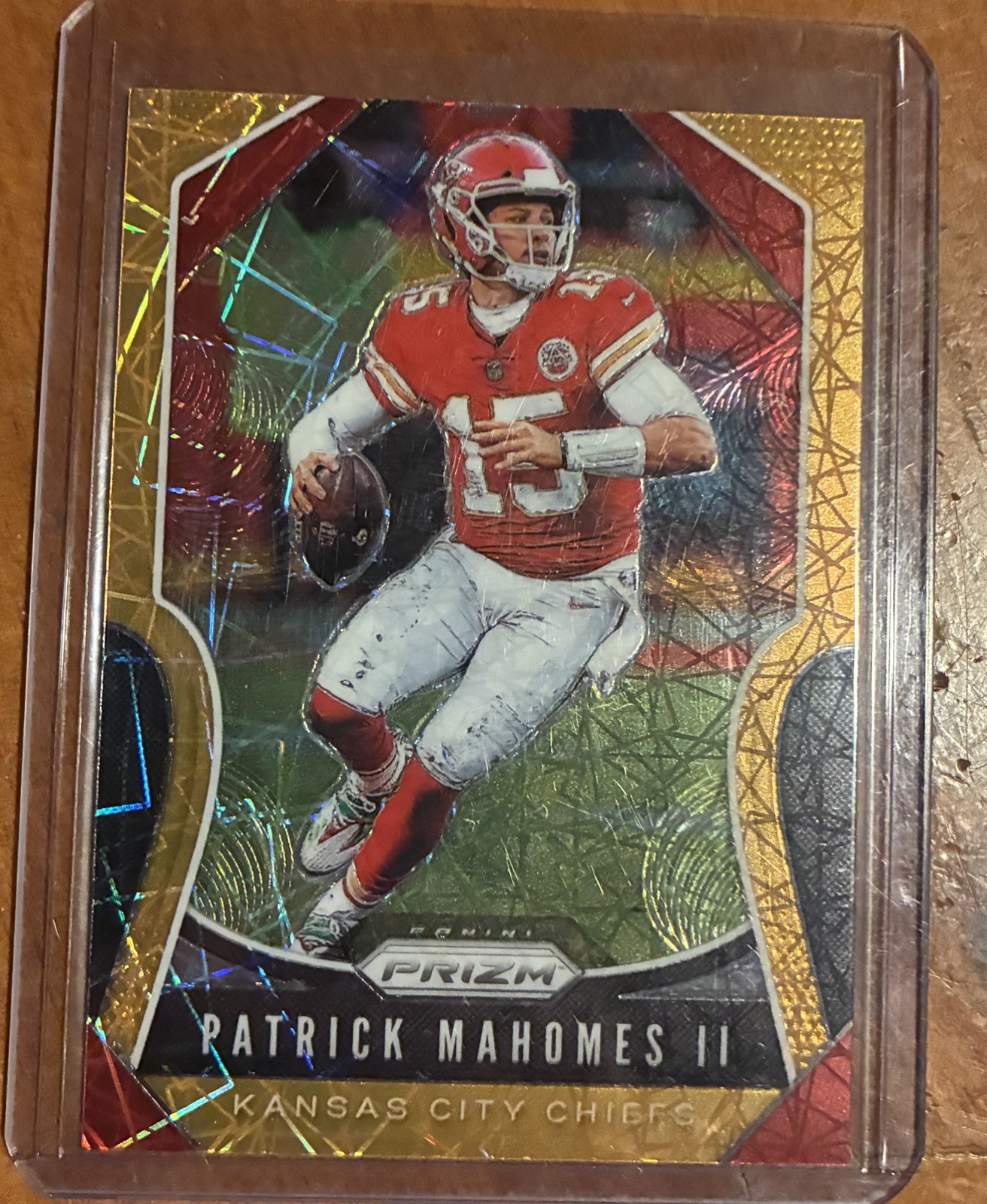 2019 Panini Prizm Patrick Mahomes II Orange Lazer Prizm #210 INVEST