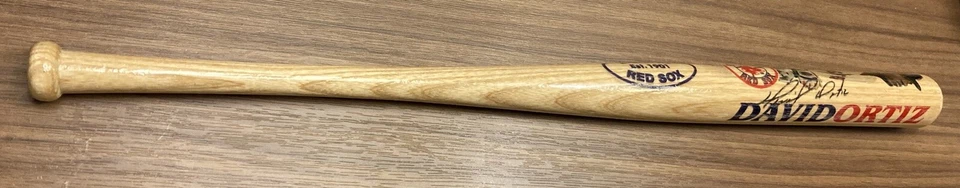 2009 David Ortiz Boston Red Sox MLB Coopersburg Sports 18” Baseball Bat - Image 2 of 4