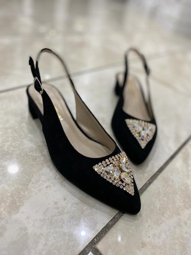 Scarpe Donna DECOLLETE' CHANEL Nero Tacco Basso Con Applicazioni Swarovski  | eBay