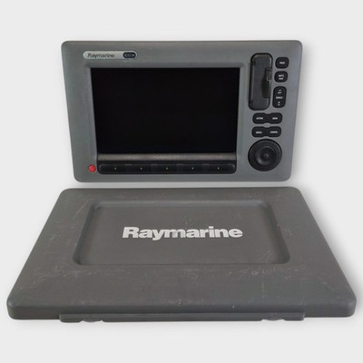 Raymarine C90W Widescreen Multifunction Display ~E62111~ w/ Bezel & Sun Cover