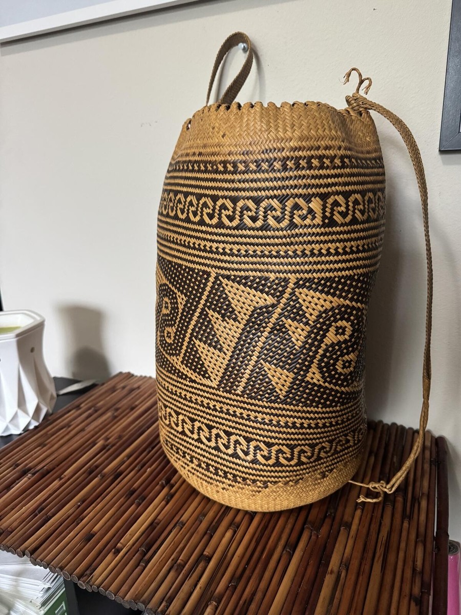 Vintage Handwoven Rattan Backpack Basket Tribal Boho Storage  display picture 1