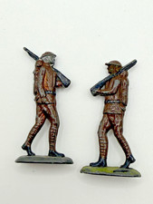 VINTAGE LEAD MARCHING INFANTRY TOY SOLDIER FIGURES LOT 2 BROWN UNIFORM DIORAMA